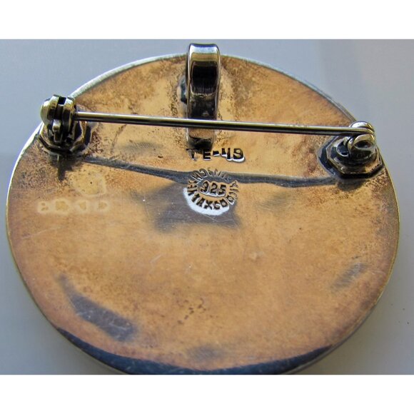 Taxco Sterling Silver Pendant Brooch Pin Crushed Green Malachite Inlay - Picture 2 of 2